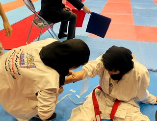 پوشش پزشکی مسابقات کاراته سبک کیوکوشین در لرستان/ تأمین سلامت ۲۸۰ ورزشکار در سالن چاغروند