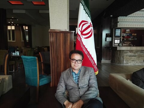 در گفتگو با روزنامه جنت سرا