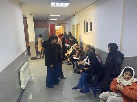 ارائه خدمات تخصصی پزشکی ورزشی به دختران پارا المپیاد کشوری در پایگاه ورزش قهرمانی تبریز