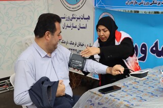 حضور فعال کادر درمان هیات پزشکی ورزش استان در راهپیمایی باشکوه انقلاب