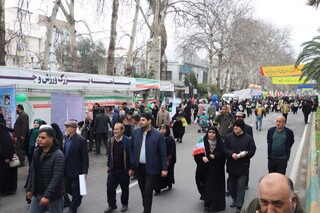 حضور فعال کادر درمان هیات پزشکی ورزش استان در راهپیمایی باشکوه انقلاب