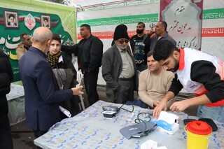 حضور فعال کادر درمان هیات پزشکی ورزش استان در راهپیمایی باشکوه انقلاب