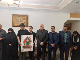 تجلیل هیات پزشکی ورزشی استان تهران خانواده دو شهیدکاراته کار جنگ رمضان