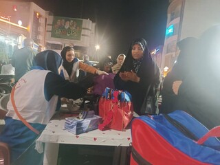 گزارش تصویری از ویزیت رایگان دکتر برجویی فرد رئیس هیئت پزشکی ورزشی بوشهر در چهلمین شهادت امام امت و برپایی موکب توسط آن هیئت