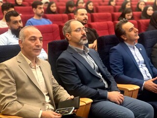 دوره مدون ورزش‌درمانی در آب در مشهد
