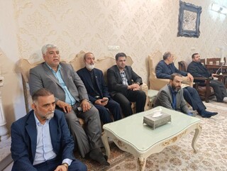 تجلیل هیات پزشکی ورزشی استان تهران از خانواده 3 شهید ورزشکار جنگ رمضان