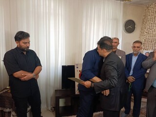 تجلیل هیات پزشکی ورزشی استان تهران از خانواده 3 شهید ورزشکار جنگ رمضان