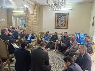 تجلیل هیات پزشکی ورزشی استان تهران از خانواده 3 شهید ورزشکار جنگ رمضان