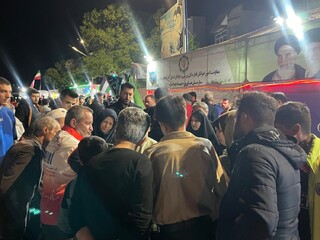 برگزار ی آموزش تئوری کمک های اولیه در شرایط بحران برای  مراجعه کنندگان  موکب اداره کل ورزش جوانان استان