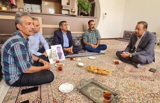 تجلیل از خانواده شهید ورزشکار احمدرضا صفری زاده توسط هیات پزشکی ورزشی کرمان