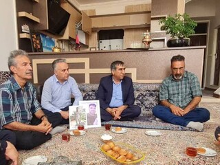 تجلیل از خانواده شهید ورزشکار احمدرضا صفری زاده-کرمان