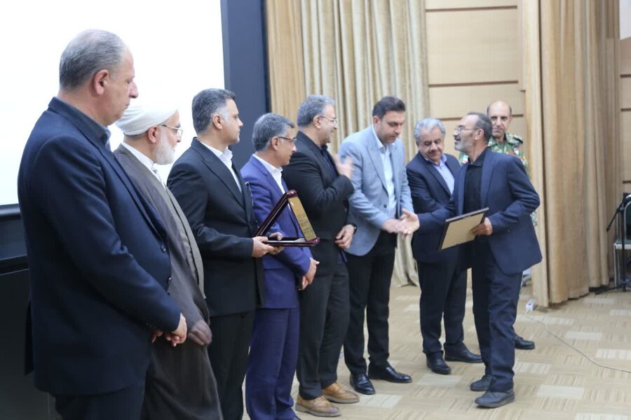 تجلیل از خانواده شهدای ورزشکار توسط هیات پزشکی ورزشی کردستان