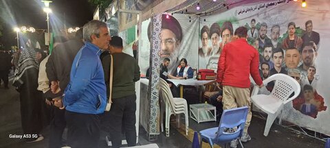 ایستگاه سلامت در میدان ساعت؛ ارائه خدمات روزانه به شهروند تبریزی در تجمعات شبانه