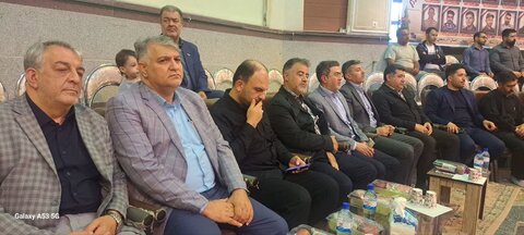 تجلیل از خانواده شهدای ورزشکار در زورخانه علی بن ابی طالب(ع) تبریز