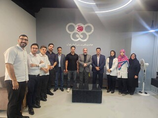 بازدید رئیس هیات والیبال استان تهران از مجموعه پزشکی ورزشی امام علی(ع)