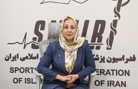 لاله حاکمی