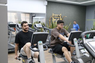 حضور ملی پوشان در کلینیک تخصصی فیزیوتراپی ورزشی و توانبخشی فدراسیون پزشکی ورزشی