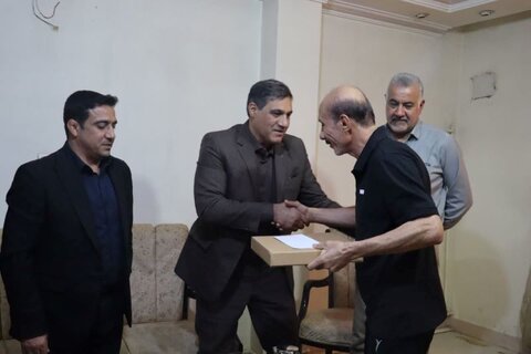تجلیل از یک اسطوره؛ پیشکسوت پرافتخار فوتبال خوزستان