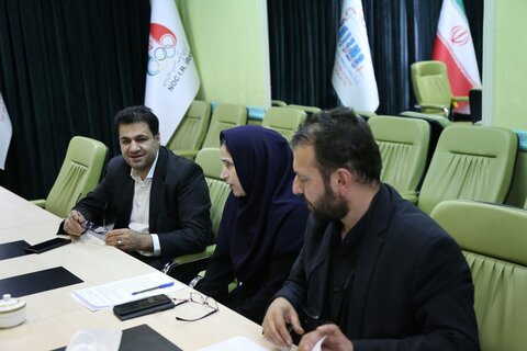 جلسه هماهنگی ارائه خدمات در مراسم بدرقه آقای شهید ایران