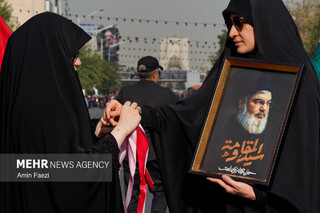 مراسم تشییع پیکر مطهر امام مجاهد شهید در تهران