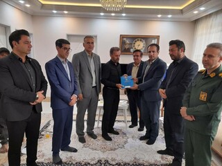 تجلیل هیات پزشکی ورزشی آذربایجان غربی از خانواده شهید علی دشتی ورزشکار رشته جوجیتسو