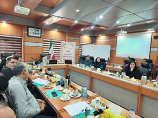 نشست هم اندیشی با روسای هیات های پزشکی ورزشی شهرستان های استان خوزستان
