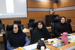 نشست هم اندیشی با روسای هیات های پزشکی ورزشی شهرستان های استان خوزستان