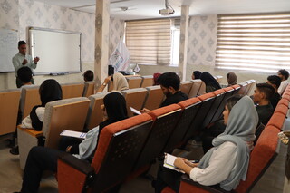 «روز اول دوره با آموزش نکات کلیدی و تخصصی پزشکیاری توسط دکتر مجتبی خان‌سوز شروع شد.»