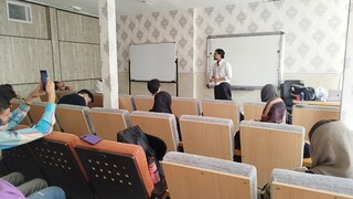 تدریس فیزیوتراپی و حرکات اصلاحی در دوره پزشکیاری ورزشی هیات پزشکی ورزشی اراک