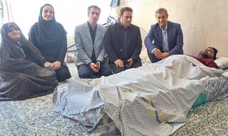 عیادت دکتر اردیبهشت از اصغر حاجلو ورزشکار ضایعه نخاعی زنجان