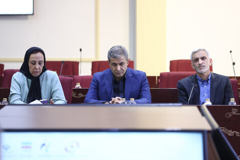 دکتر دنیا مالی: مراقبت پزشکی از ملی‌پوشان در ناگویا با دقت بیشتری صورت بگیرد/ مرکز پزشکی ورزشی با نگاه ۵۰ ساله احداث شود