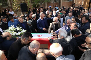 مراسم تشییع پیکر زنده یاد احمد ناطق نوری