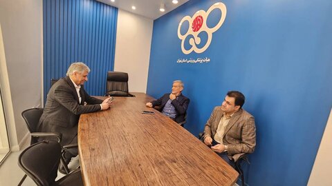 گزارش تصویری بازدید رئیس فدراسیون پزشکی ورزشی از ظرفیت‌های تخصصی مجموعه امام علی(ع)