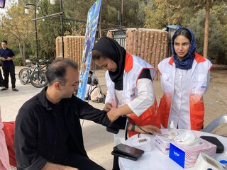 سومین روز پویش ایستگاه رایگان تندرستی در یزد