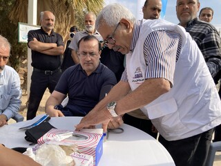 بازدید فرماندار و رئیس اداره ورزش و جوانان از ایستگاه رایگان تندرستی یزد