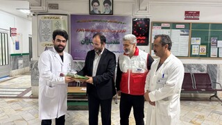 دیدار رئیس هیأت پزشکی ورزشی و اعضای هیات با جانبازان و بیماران بیمارستان ایثار به مناسبت هفته تربیت بدنی و ورزش