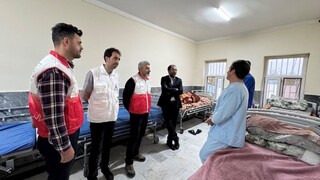دیدار رئیس هیأت پزشکی ورزشی و اعضای هیات با جانبازان و بیماران بیمارستان ایثار به مناسبت هفته تربیت بدنی و ورزش