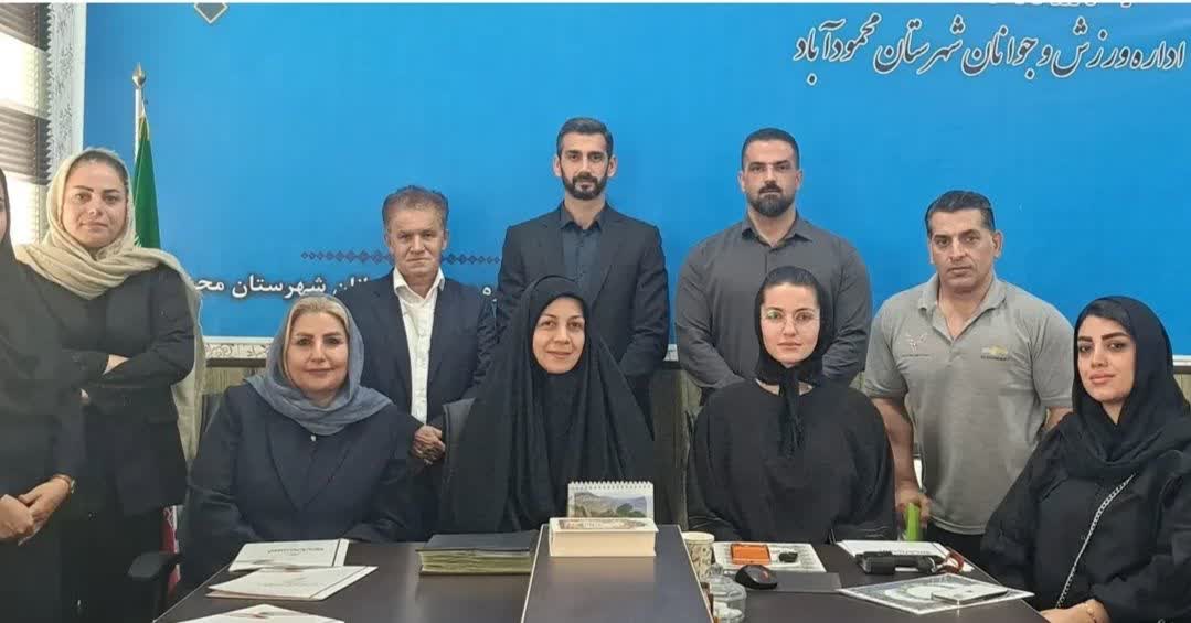  تجلیل از شش باشگاه ورزشی محمودآباد و سرخ‌رود در حوزه بیمه ورزشی