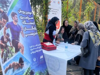 ارائه خدمات رایگان تندرستی در همایش پیاده روی کارکنان مس شهربابک
